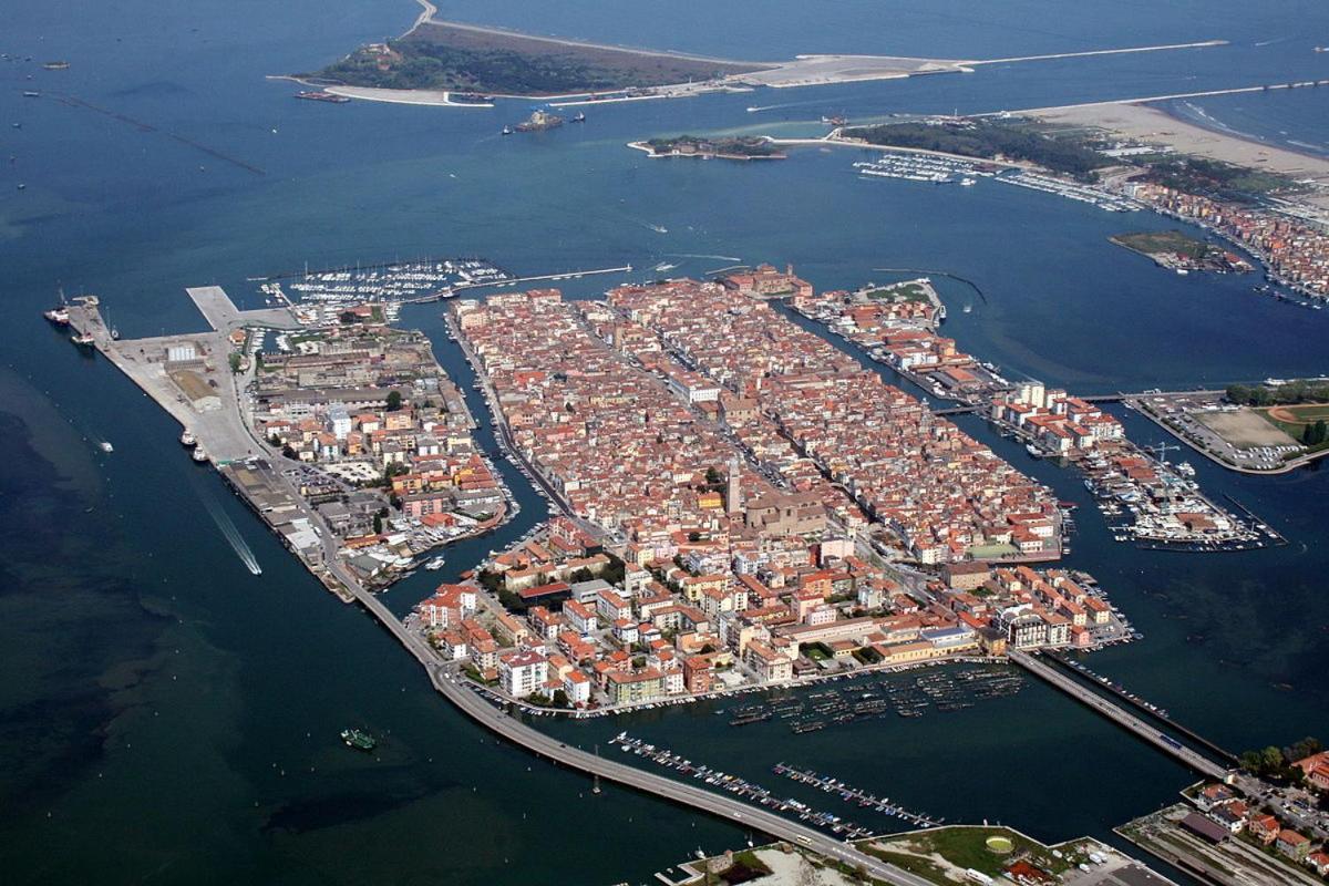 Appartamento Palazzo Moretto Chioggia Luaran gambar